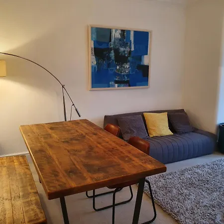 Stylish 3 Bed In Bristol