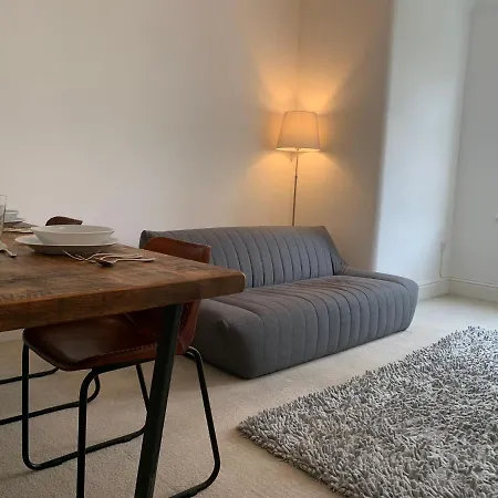 Apartment Stylish 3 Bed In *